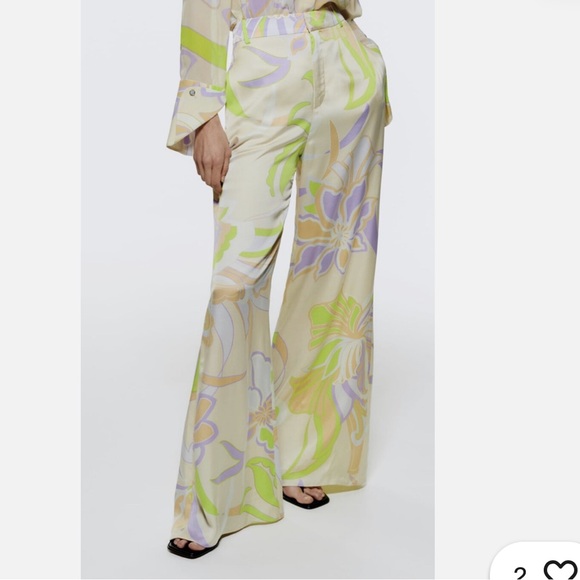 Zara Pants - ZARA PRINTED PALAZZO TROUSERS HIGH WAIST XXL